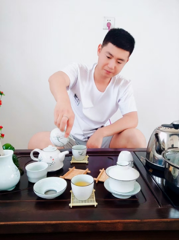 日月的第三张照片--唐山父母相亲团